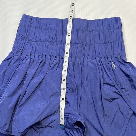 Free People Movement Shorts Womens Small The Way Home High Waisted Smocked Lined - Picture 5 of 12